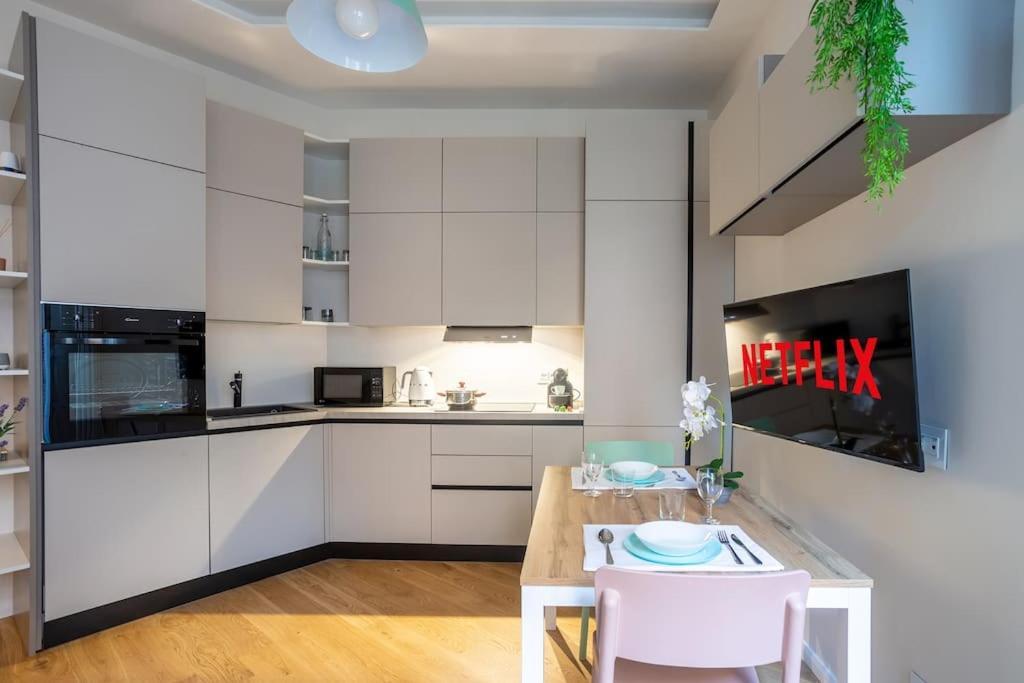 Duomo-Fiera Mi Master Suite Design Wifi+Netflix Milánó Kültér fotó